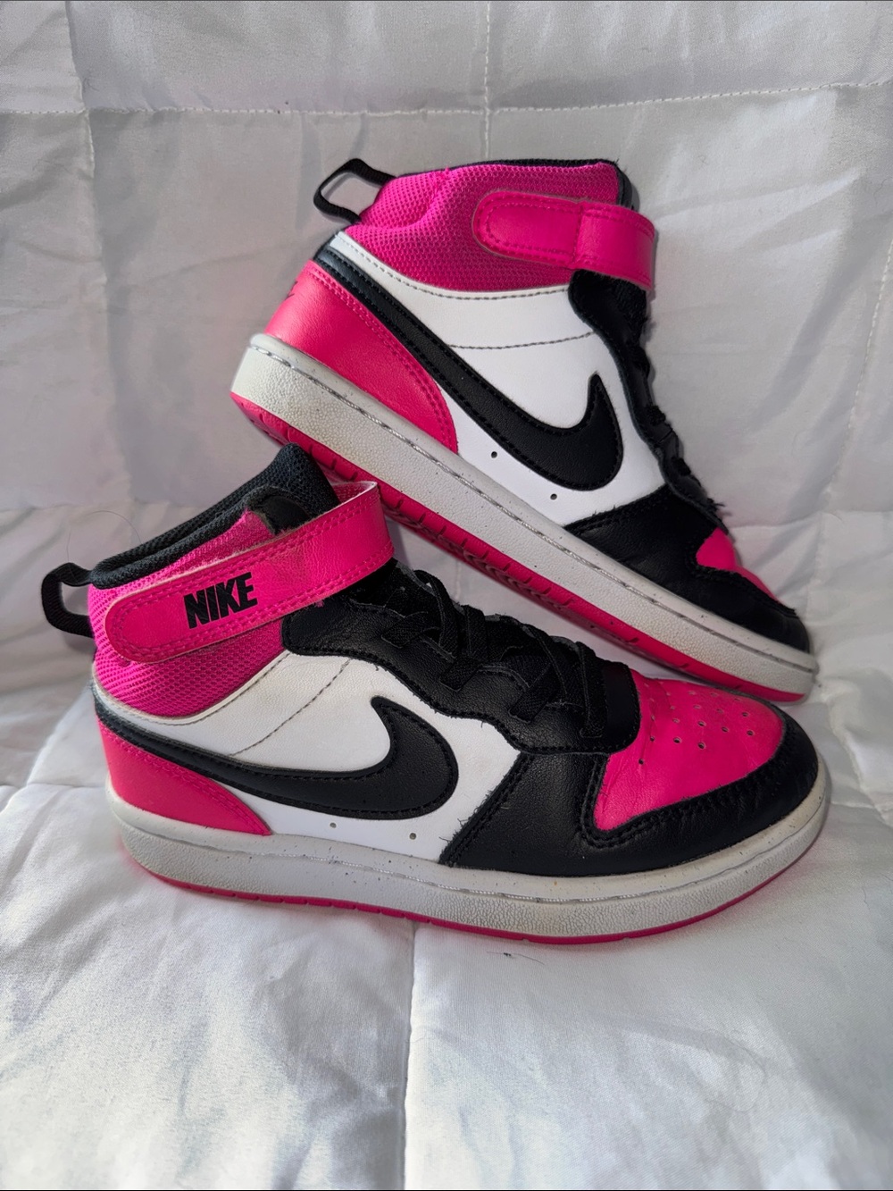 Nike Kids Mid-Top Sneakers in Pink, Black & White